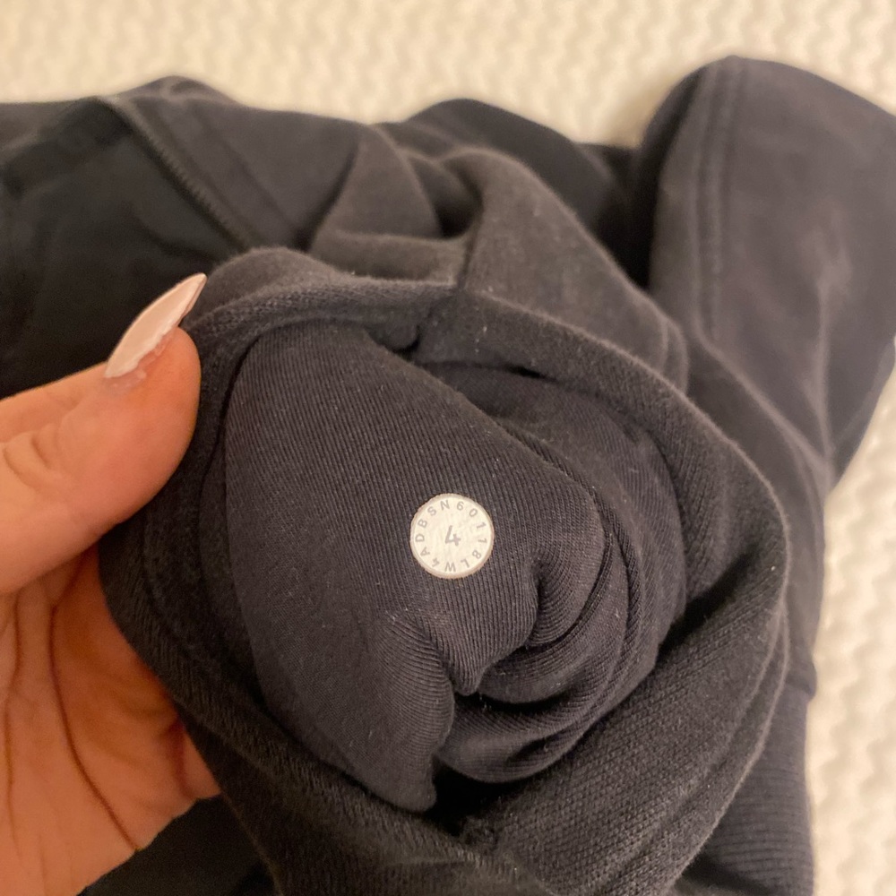 Full zip lululemon black scuba, size 4!